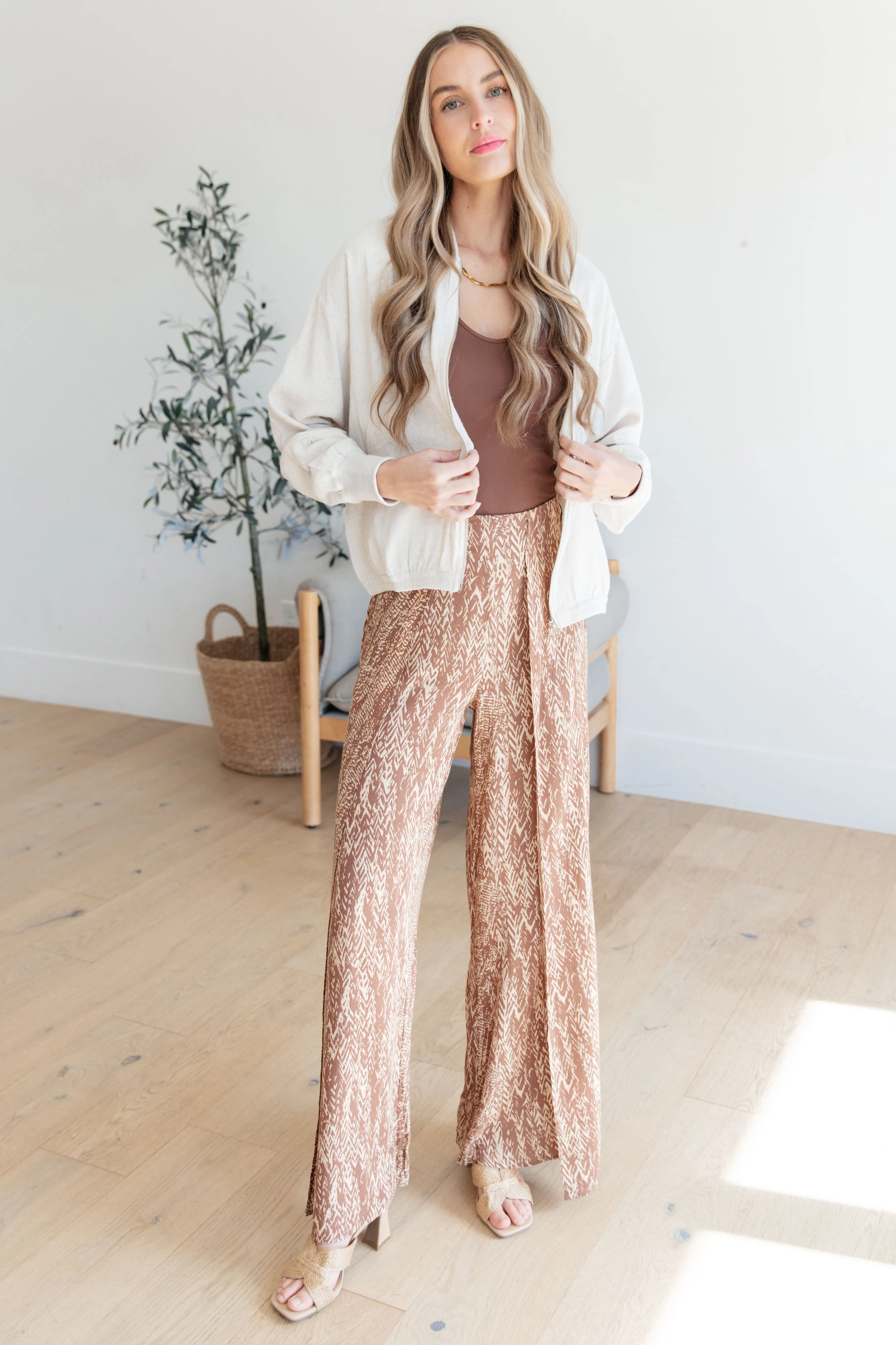 Ambition Tulip Pants - Buy Now! High-quality, stylish pants to elevate your wardrobe. Shop online for trendy tulip pants at grea