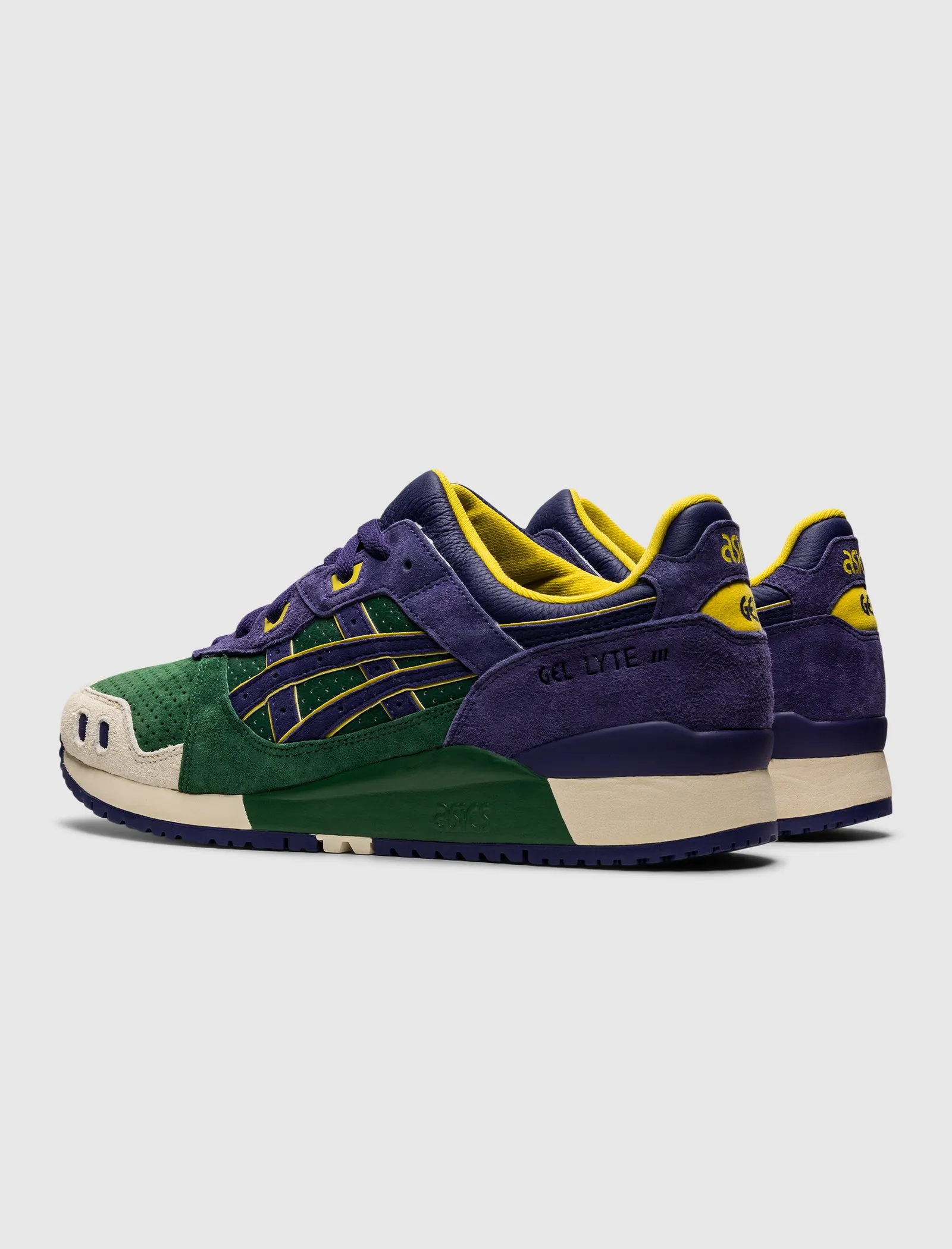 GEL LYTE 3 can be rewritten to ASICS GEL LYTE III for better Google SEO optimization.