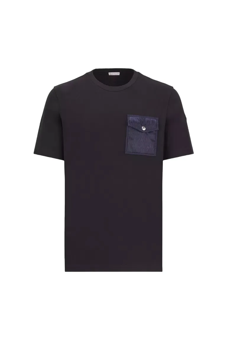 Moncler T-Shirt | Pocket Detail