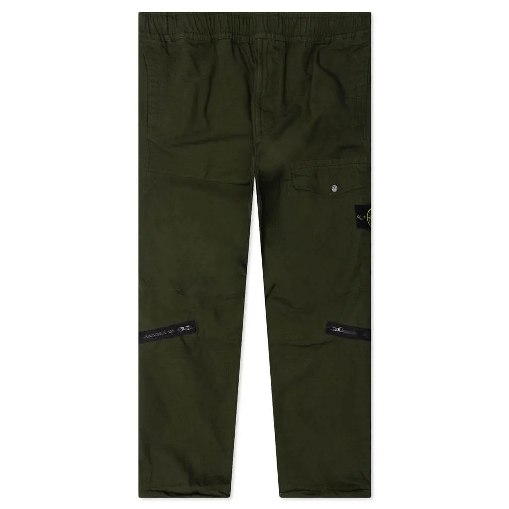 Olive loose trousers