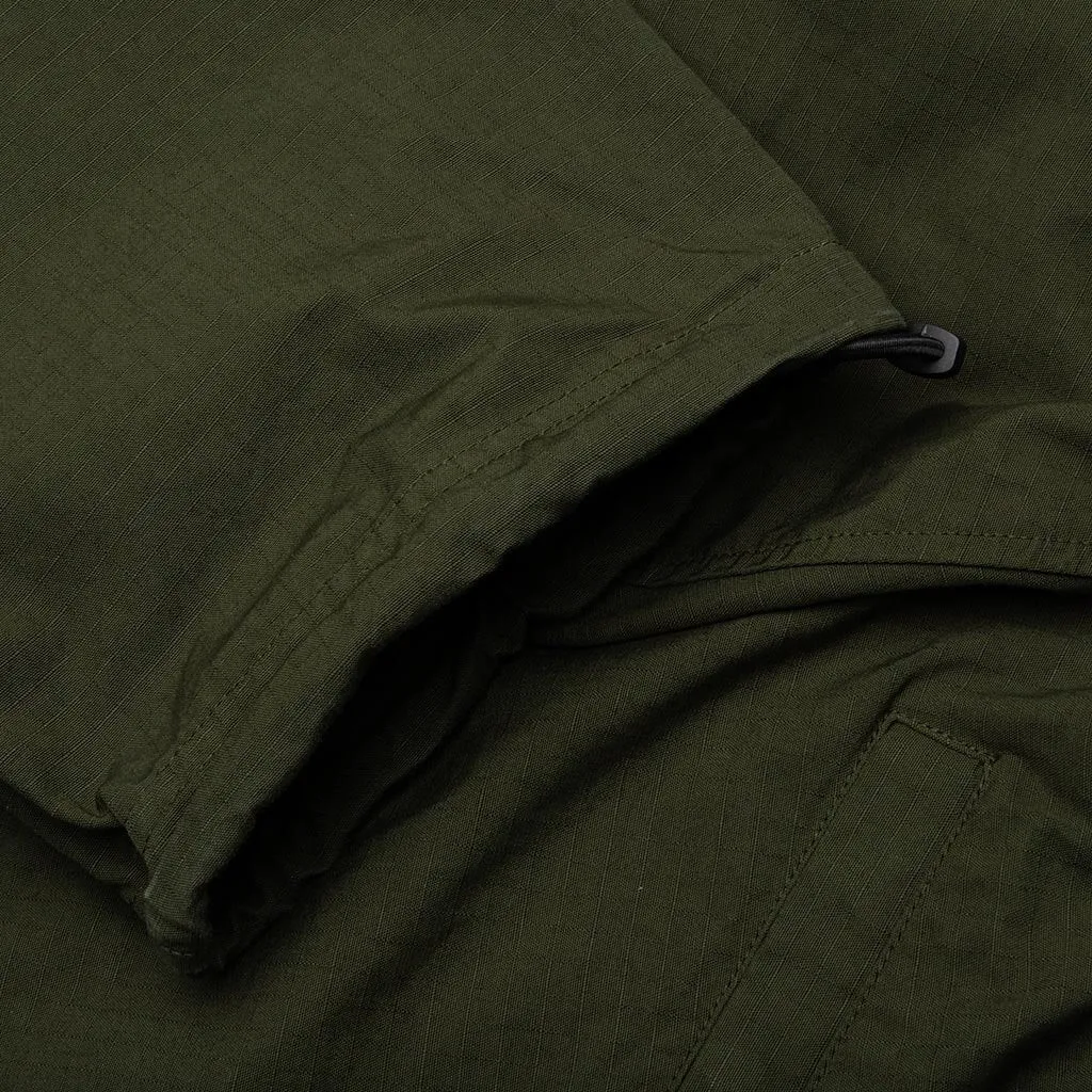 Olive loose trousers