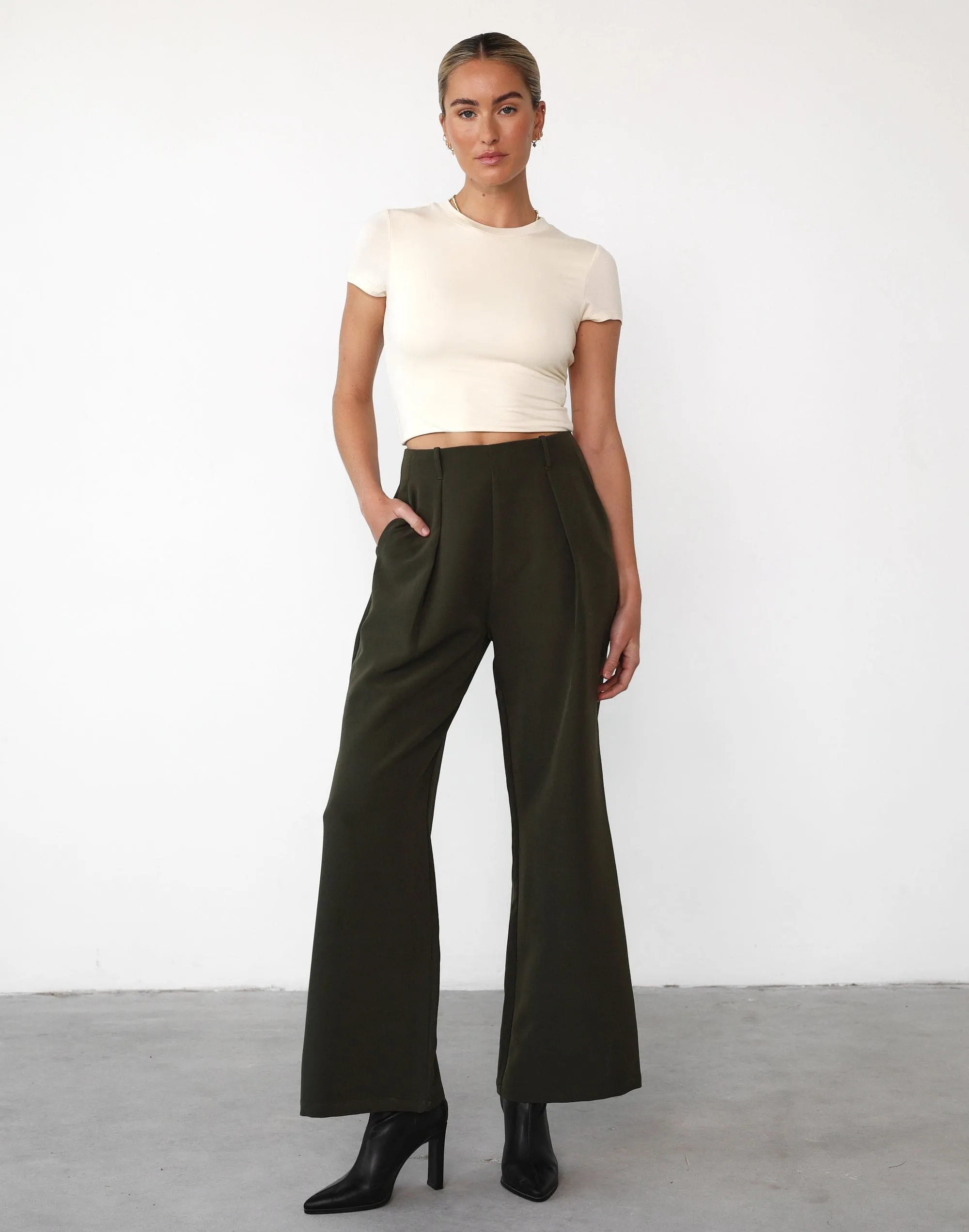 Olive Malakai Pants