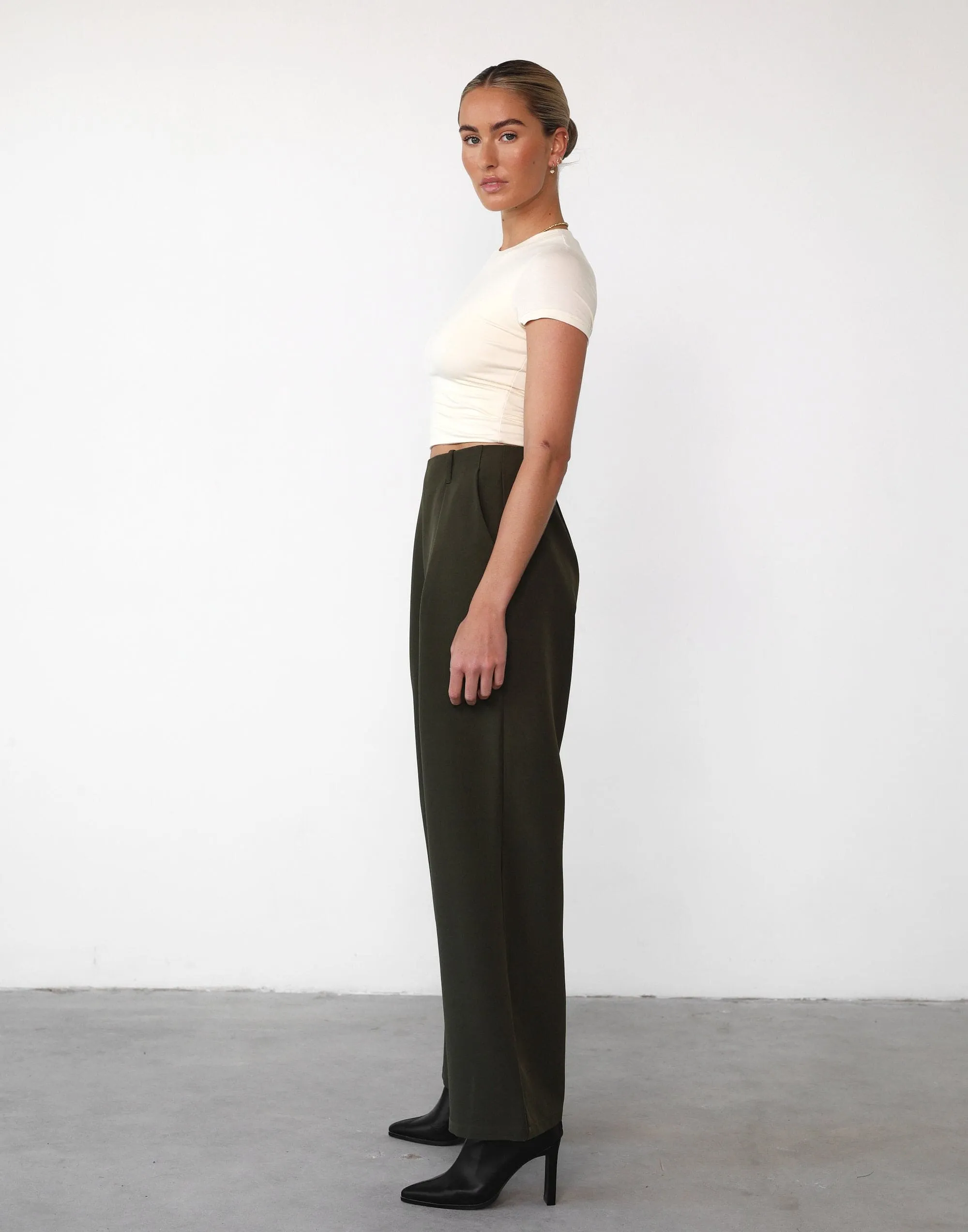 Olive Malakai Pants