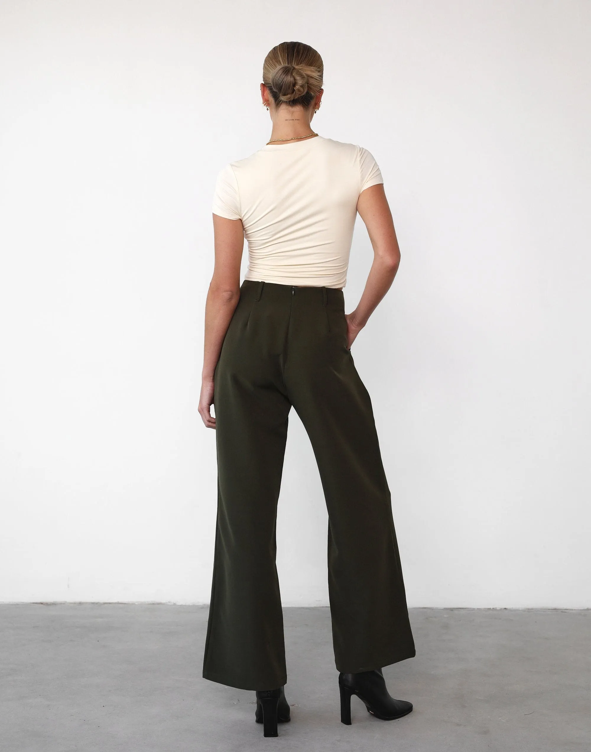 Olive Malakai Pants