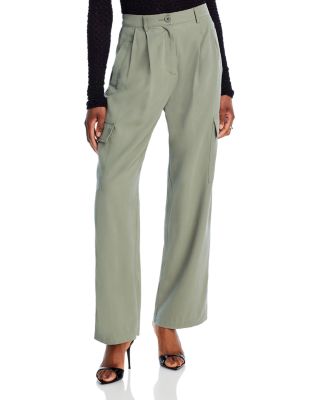 Pleated Cargo Pants: Find Trendy and Functional Cargo Pants Online