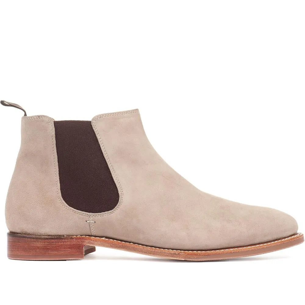 Primrose Goodyear Welted Suede Chelsea Boots - PRIMROSE / 318 194