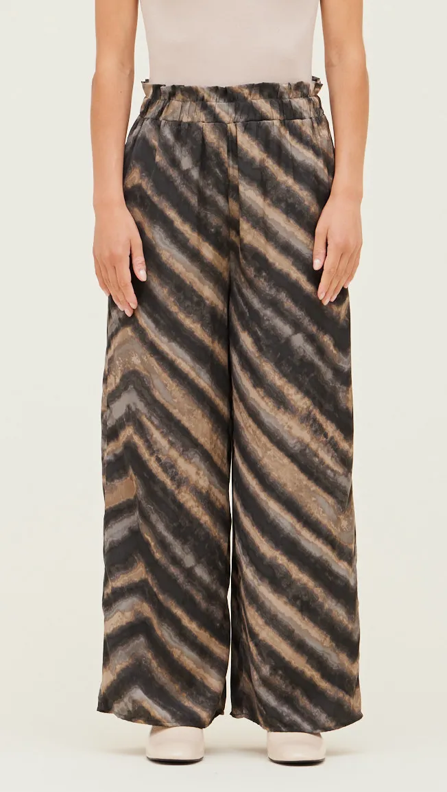 Robin Wide Pants - Stylish and comfortable wide pants for men and women