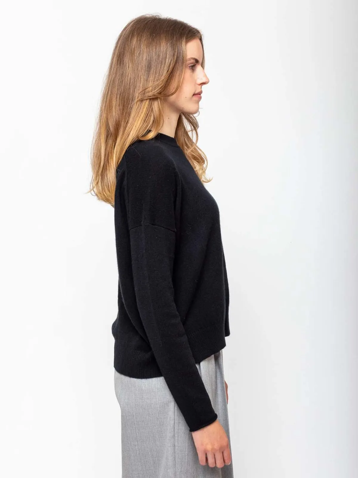 Round Neck Sweater - Noir