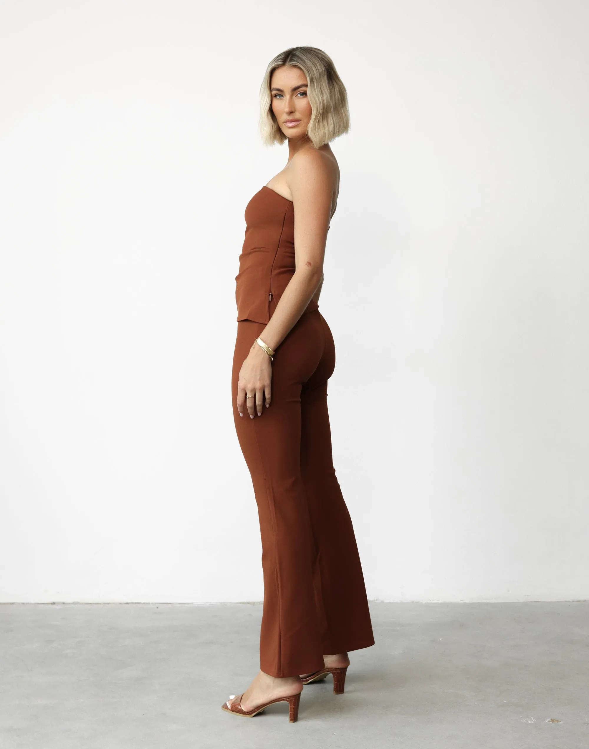 Tamsin Pants in Brick color - Shop now!