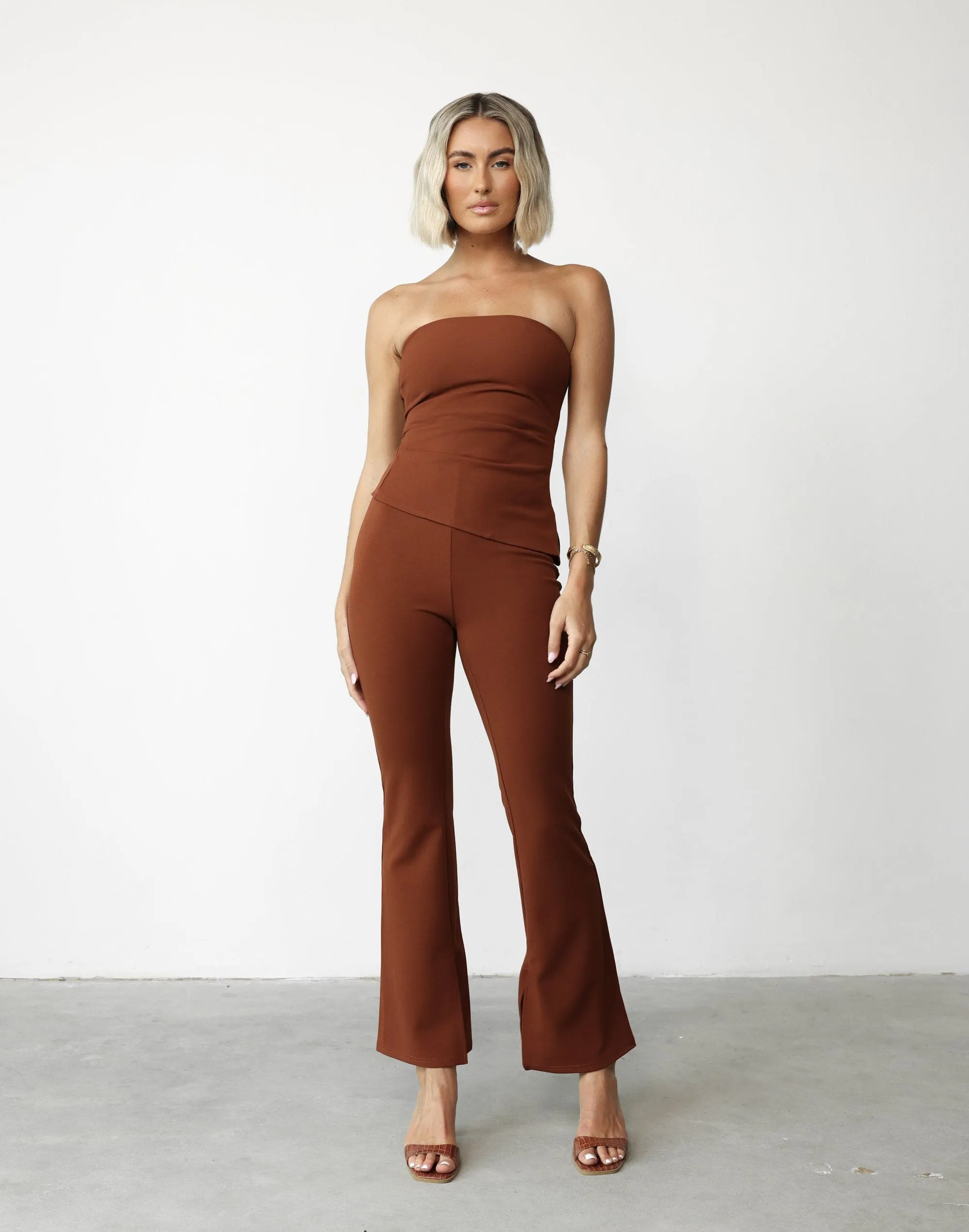 Tamsin Pants in Brick color - Shop now!