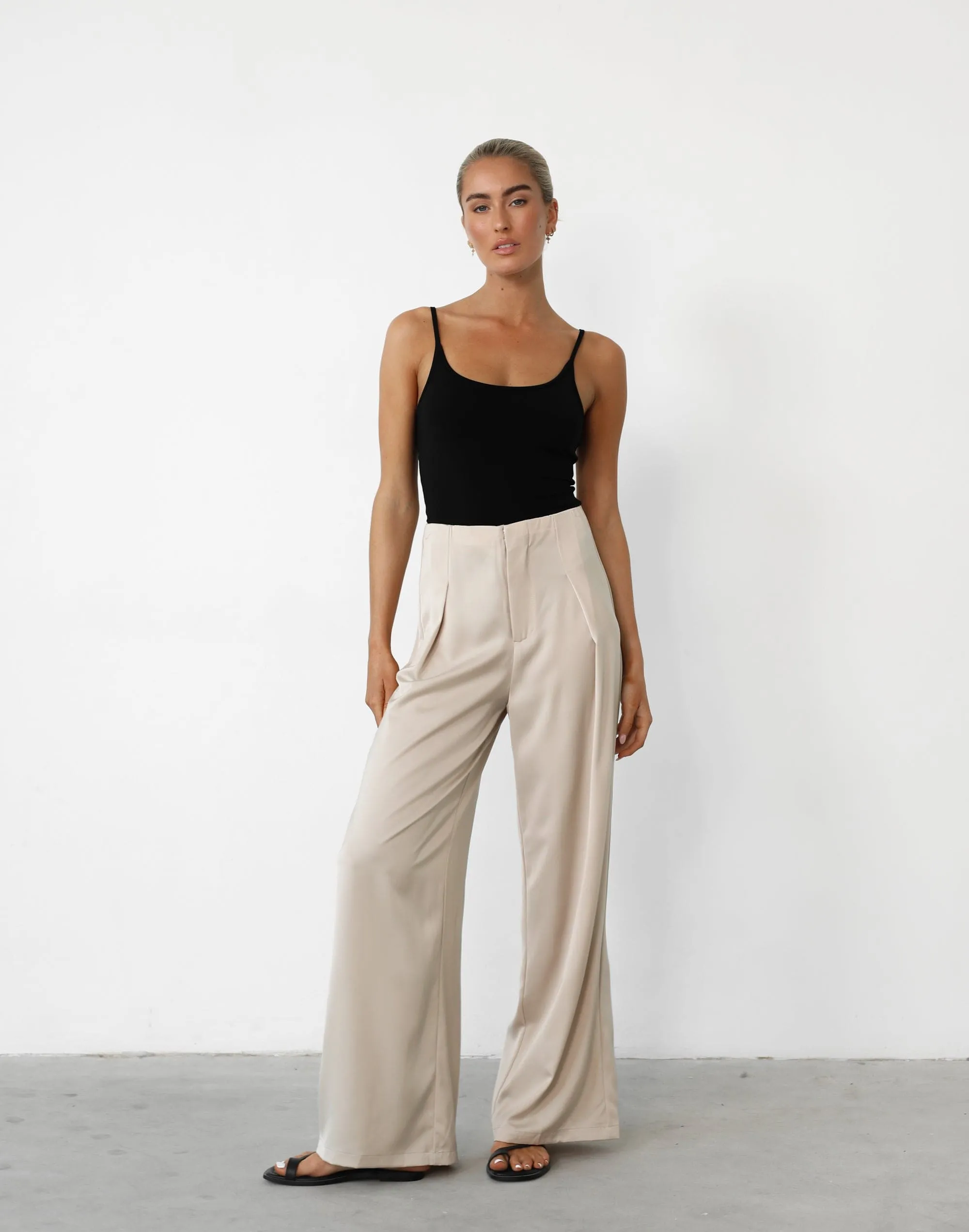 Yzabelle Beige Pants